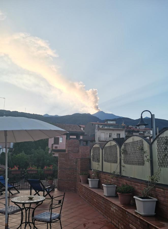 Villa Rosa Etna Apartments Zafferana Etnea Exteriér fotografie