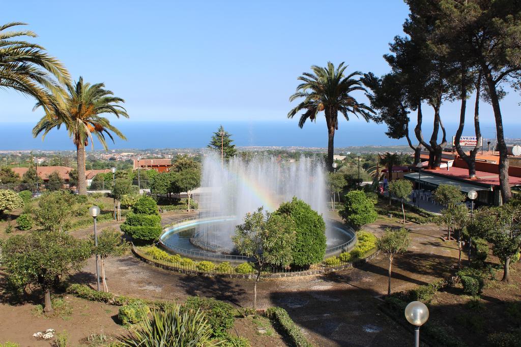 Villa Rosa Etna Apartments Zafferana Etnea Exteriér fotografie